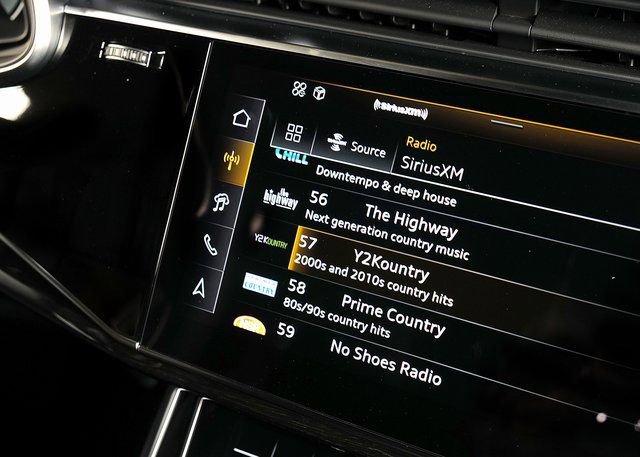 Certified 2025 Audi Q7 3.0T Premium w/ Convenience Package image 17