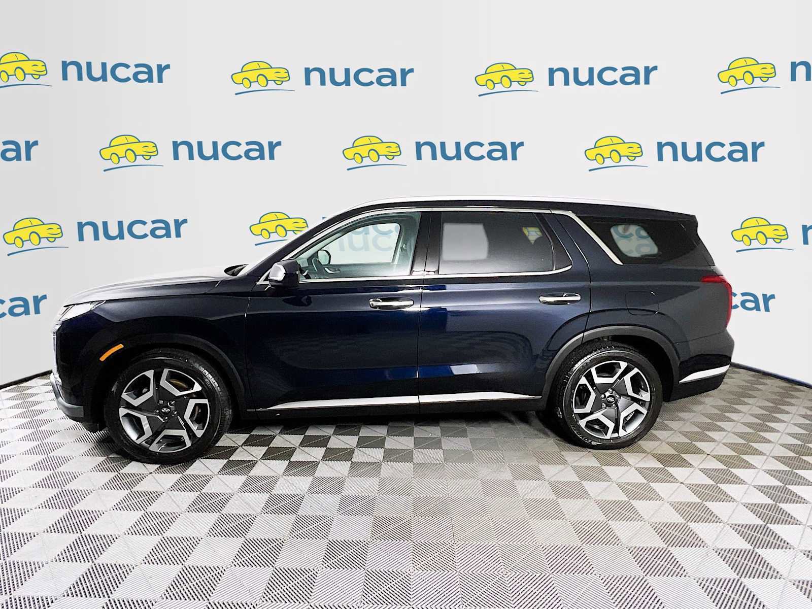 Used 2023 Hyundai Palisade Limited image 4