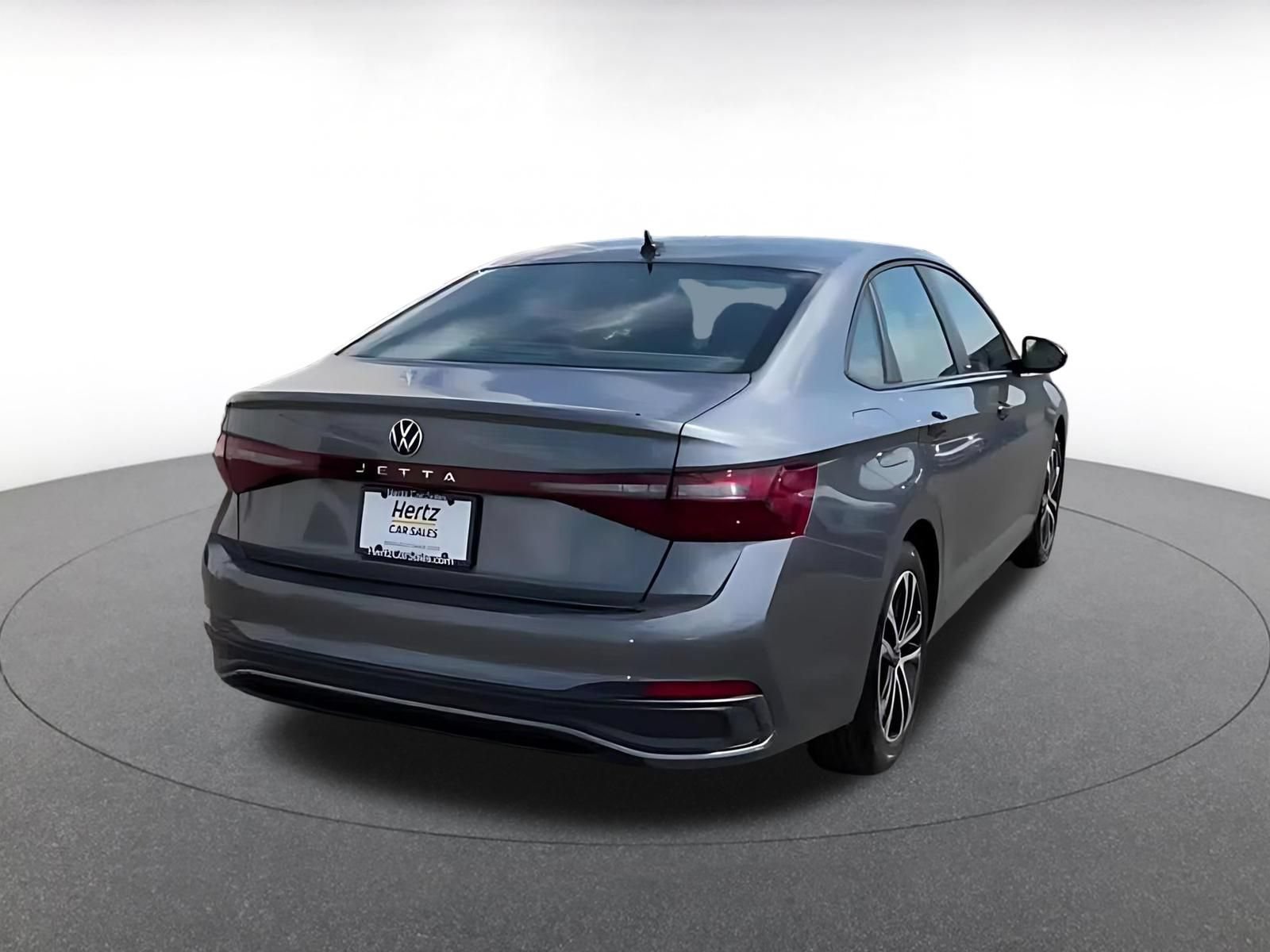 Used 2025 Volkswagen Jetta Sport FWD image 13