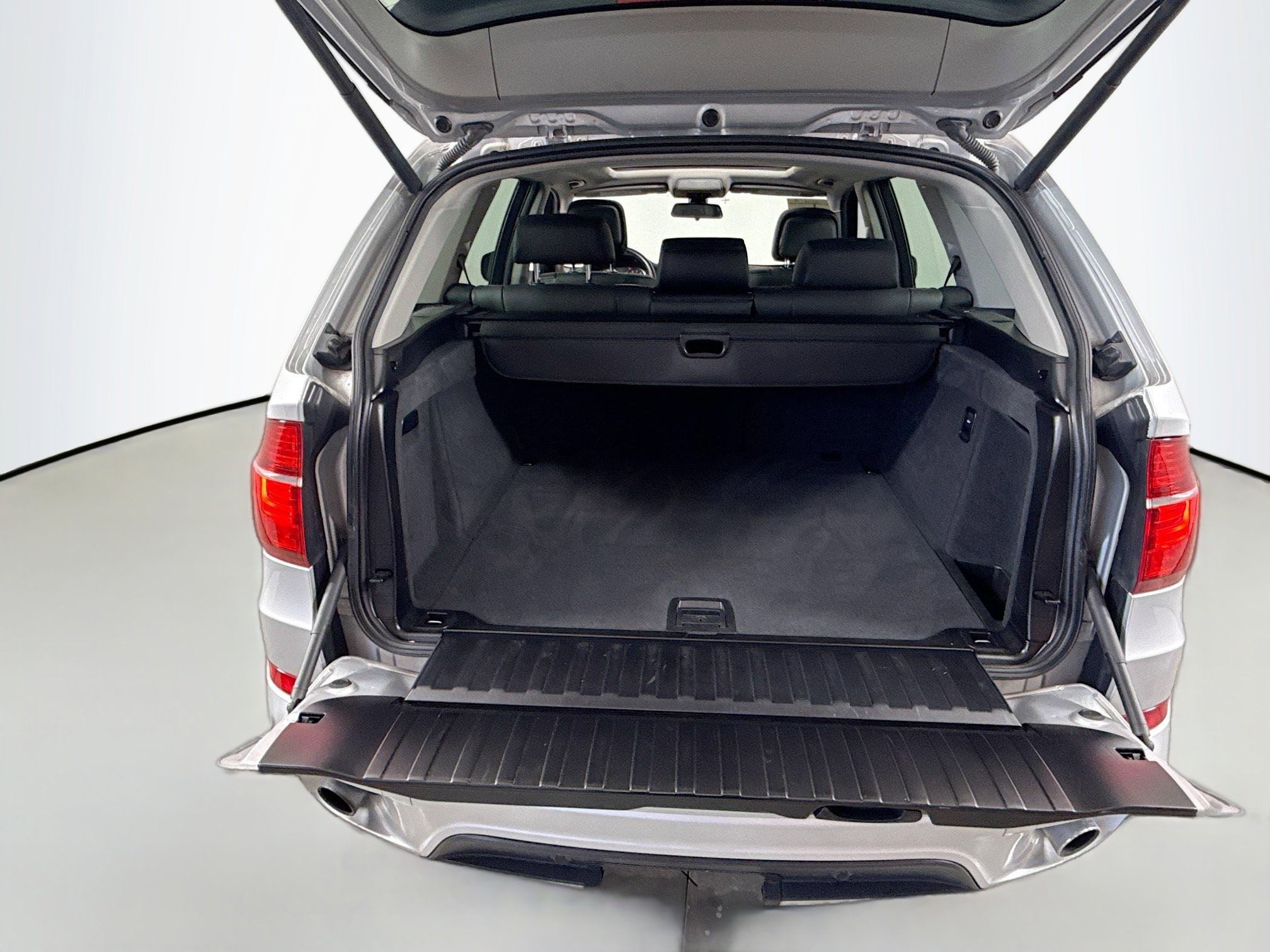 Used 2011 BMW X5 xDrive35i image 23