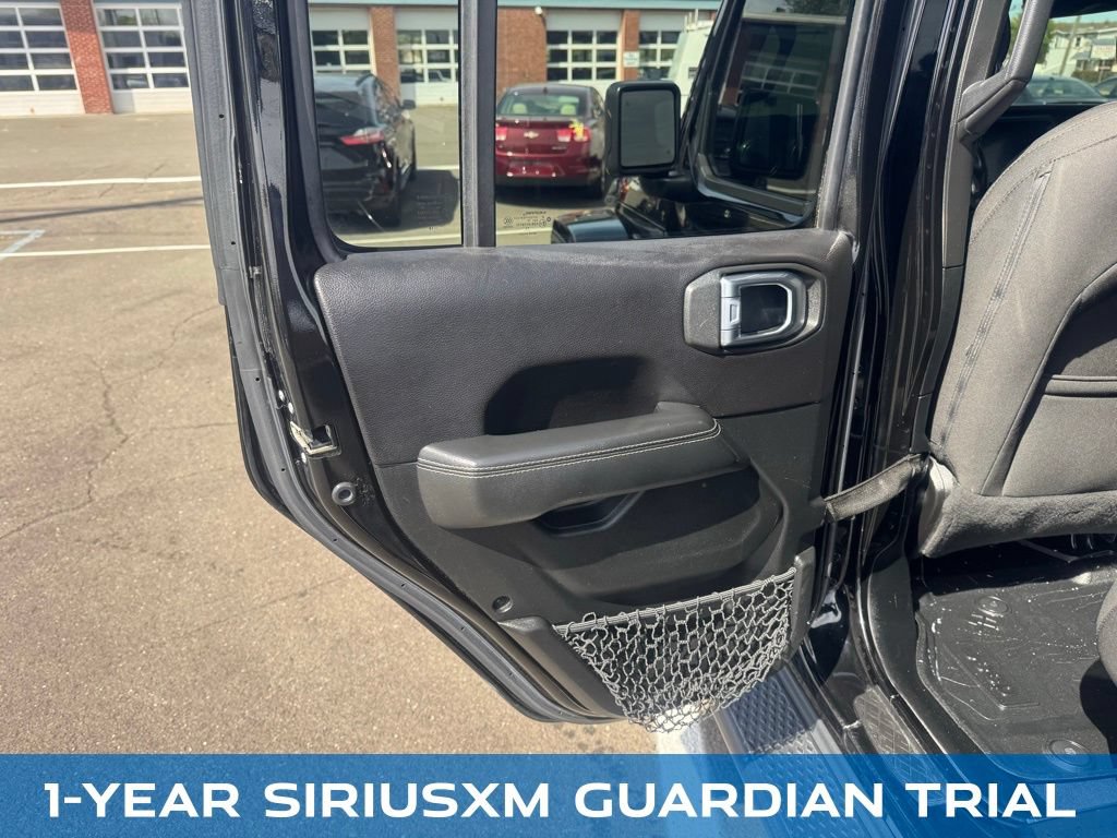 Used 2020 Jeep Gladiator Overland AWD/4WD image 26