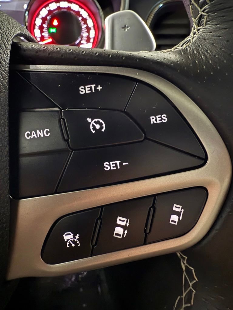 Used 2023 Dodge Challenger SRT Hellcat RWD image 34