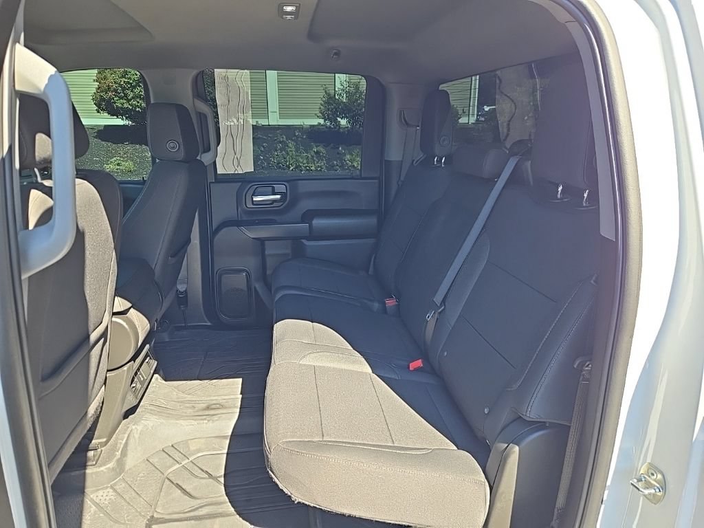 Used 2024 Chevrolet Silverado 2500 Custom w/ Custom Value Package AWD/4WD image 43