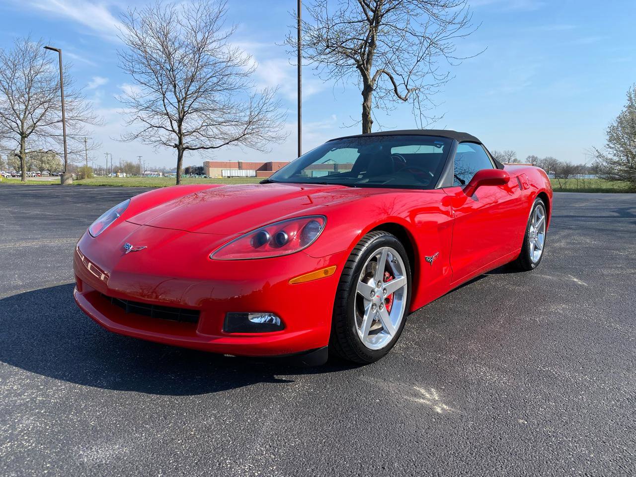 Used 2005 Chevrolet Corvette Convertible w/ Preferred Equipment Group image 2