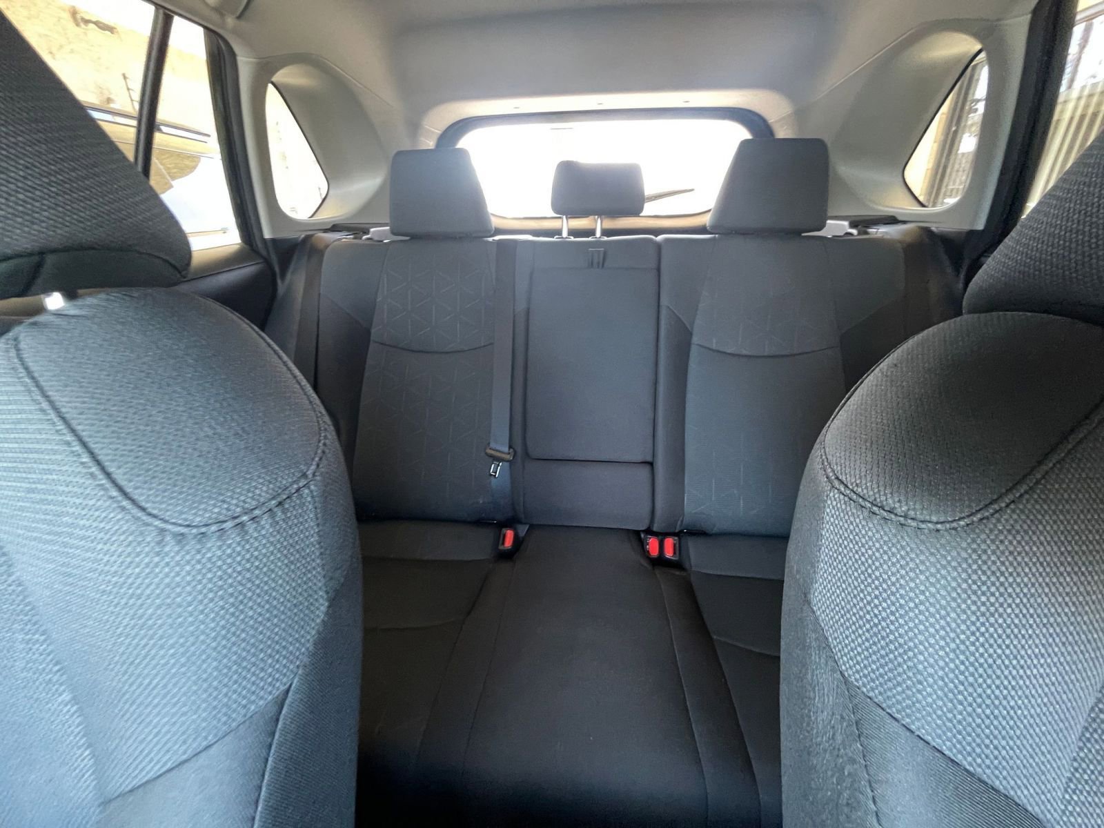 Used 2025 Toyota RAV4 XLE w/ Convenience Package image 40