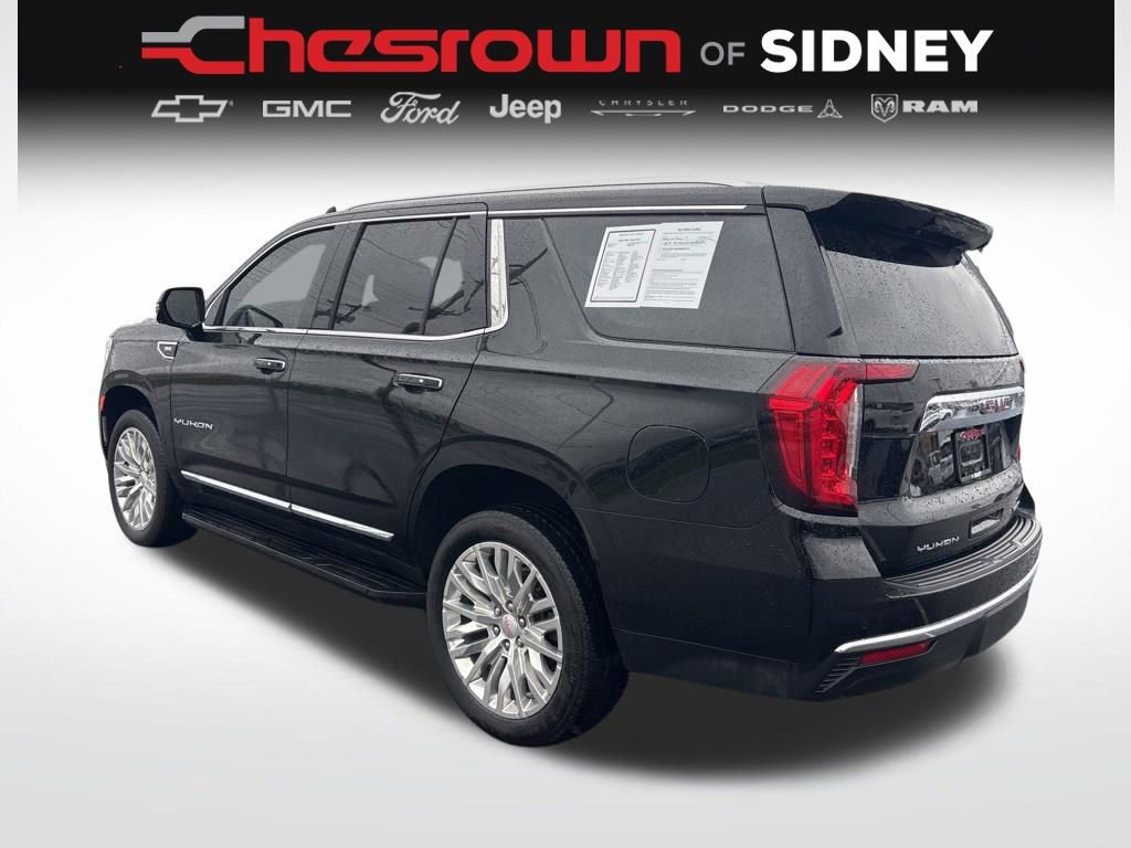 Used 2023 GMC Yukon SLT w/ SLT Luxury Package AWD/4WD image 3