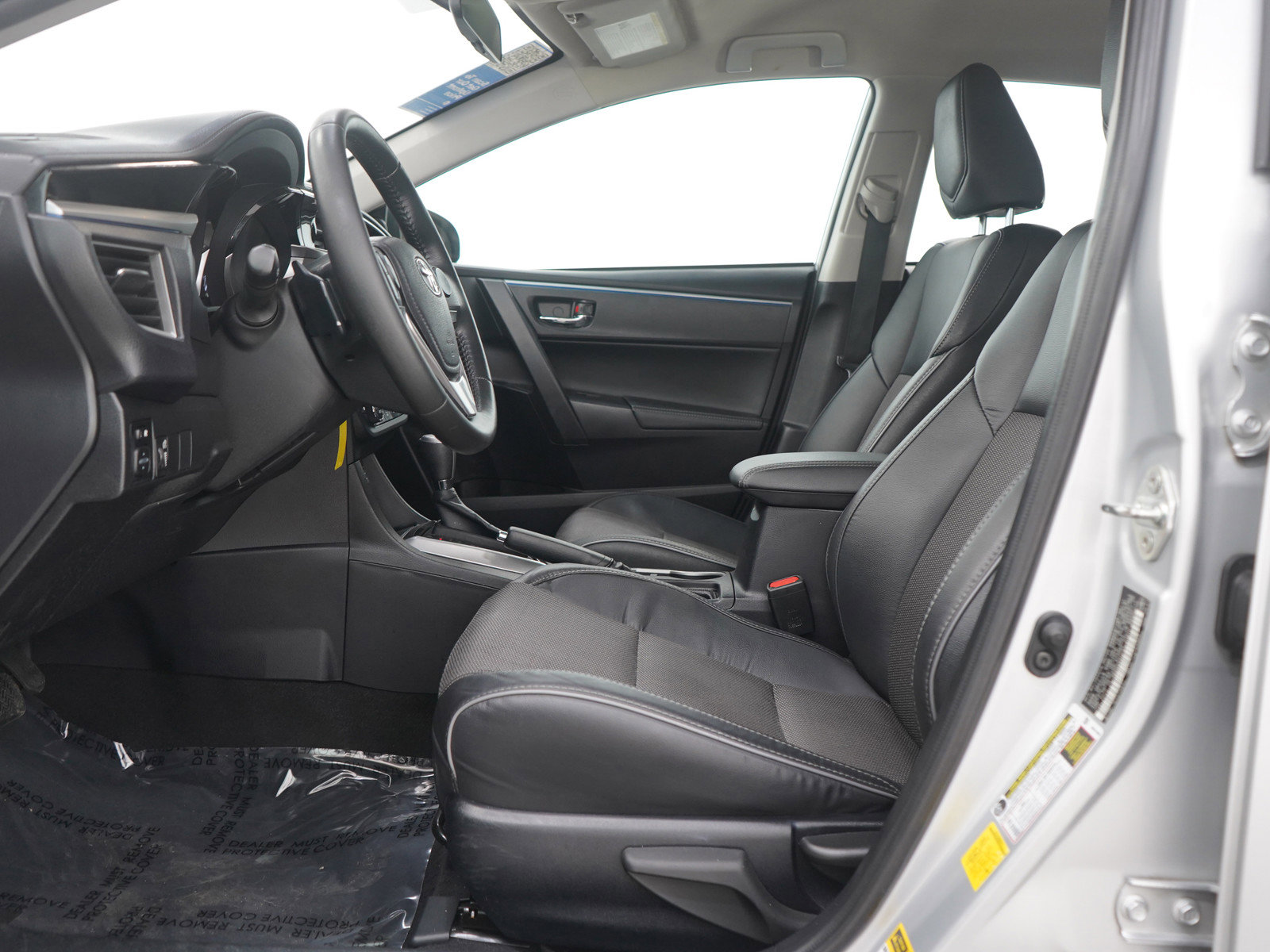 Used 2014 Toyota Corolla S image 17