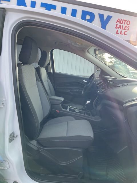 Used 2019 Ford Escape SE image 31