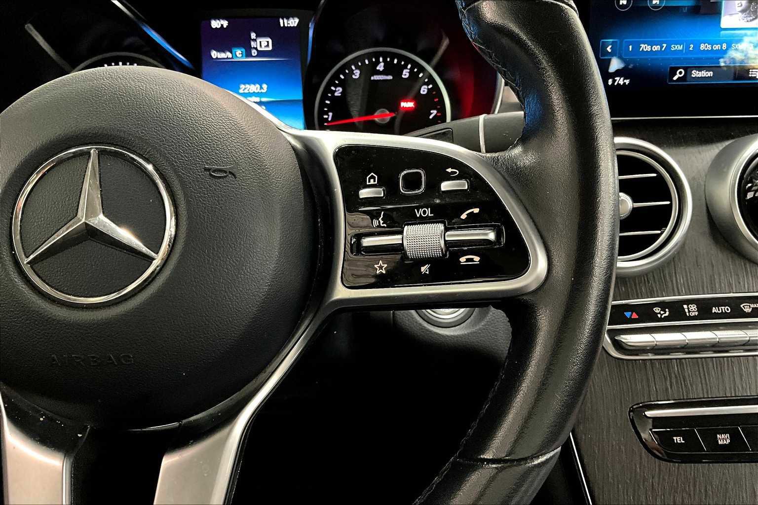 Used 2021 Mercedes-Benz GLC 300 4MATIC image 22