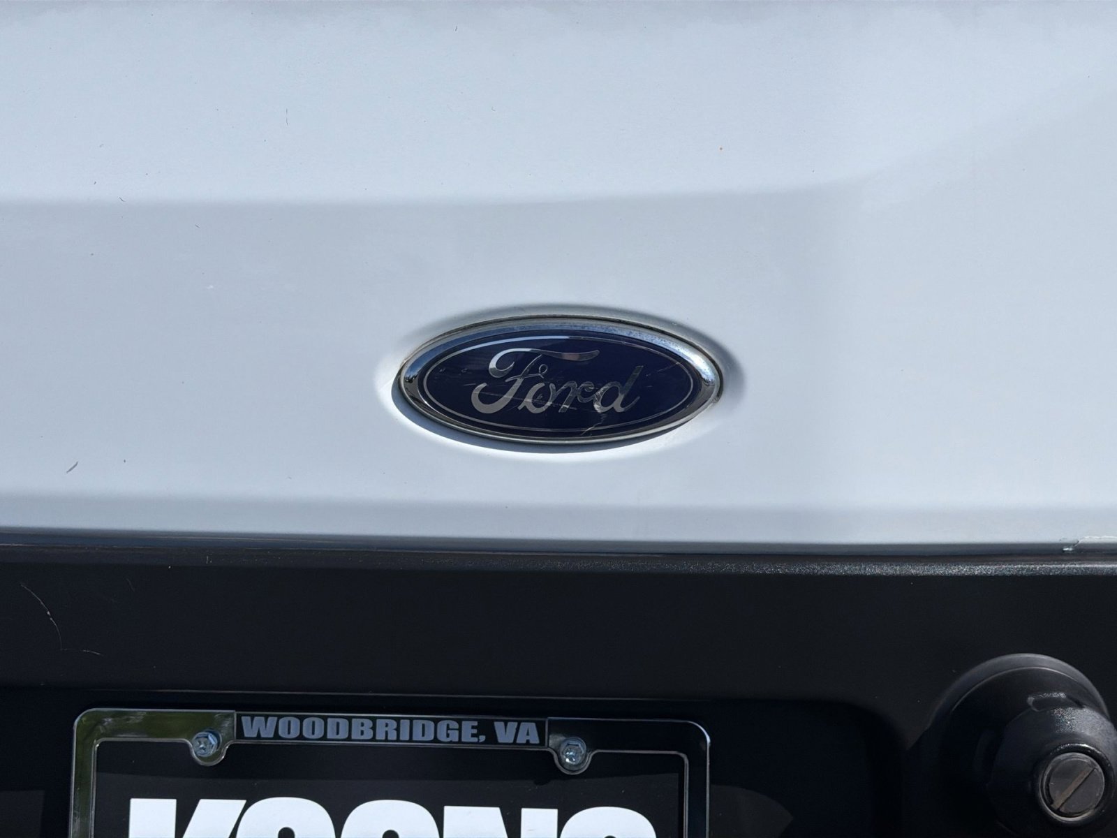 Used 2020 Ford Transit 250 Medium Roof RWD image 19