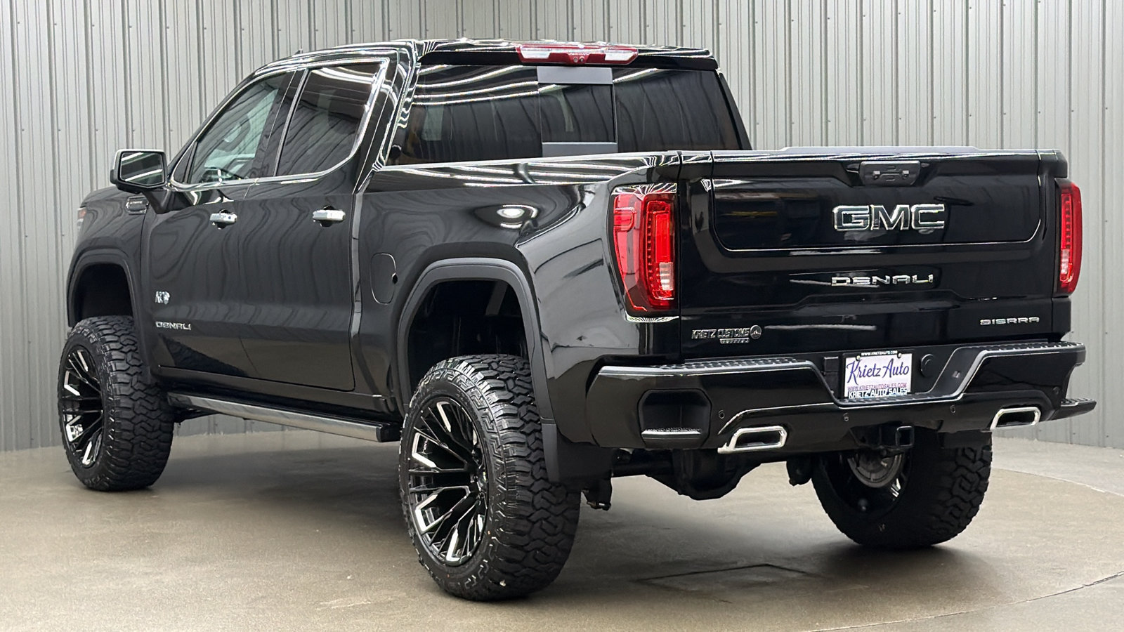 Used 2026 GMC Sierra 1500 Denali Ultimate AWD/4WD image 3