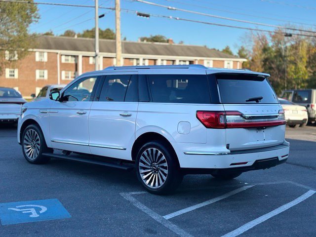 Used 2019 Lincoln Navigator L Reserve AWD/4WD image 4