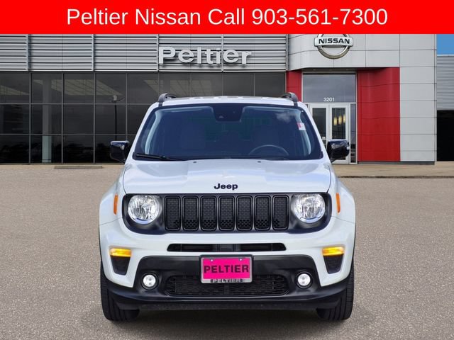 Used 2023 Jeep Renegade Altitude w/ Convenience Group I AWD/4WD image 2