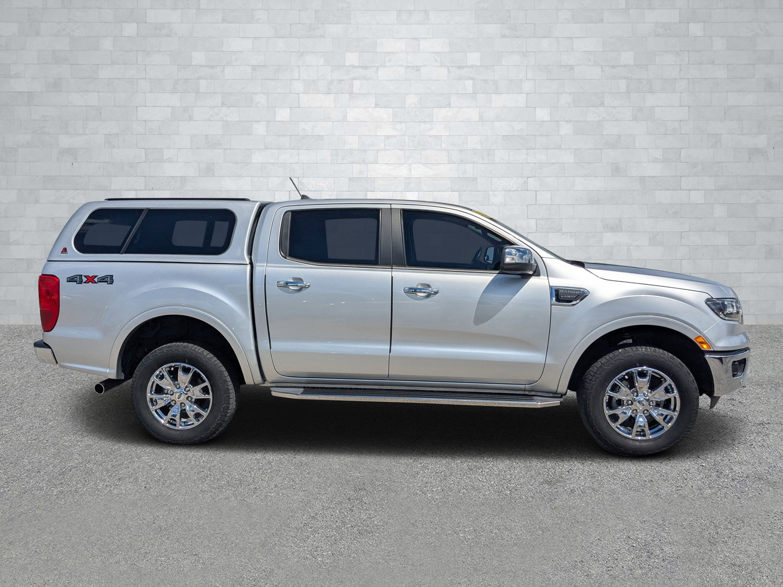 Used 2019 Ford Ranger Lariat w/ Equipment Group 501A Mid image 4