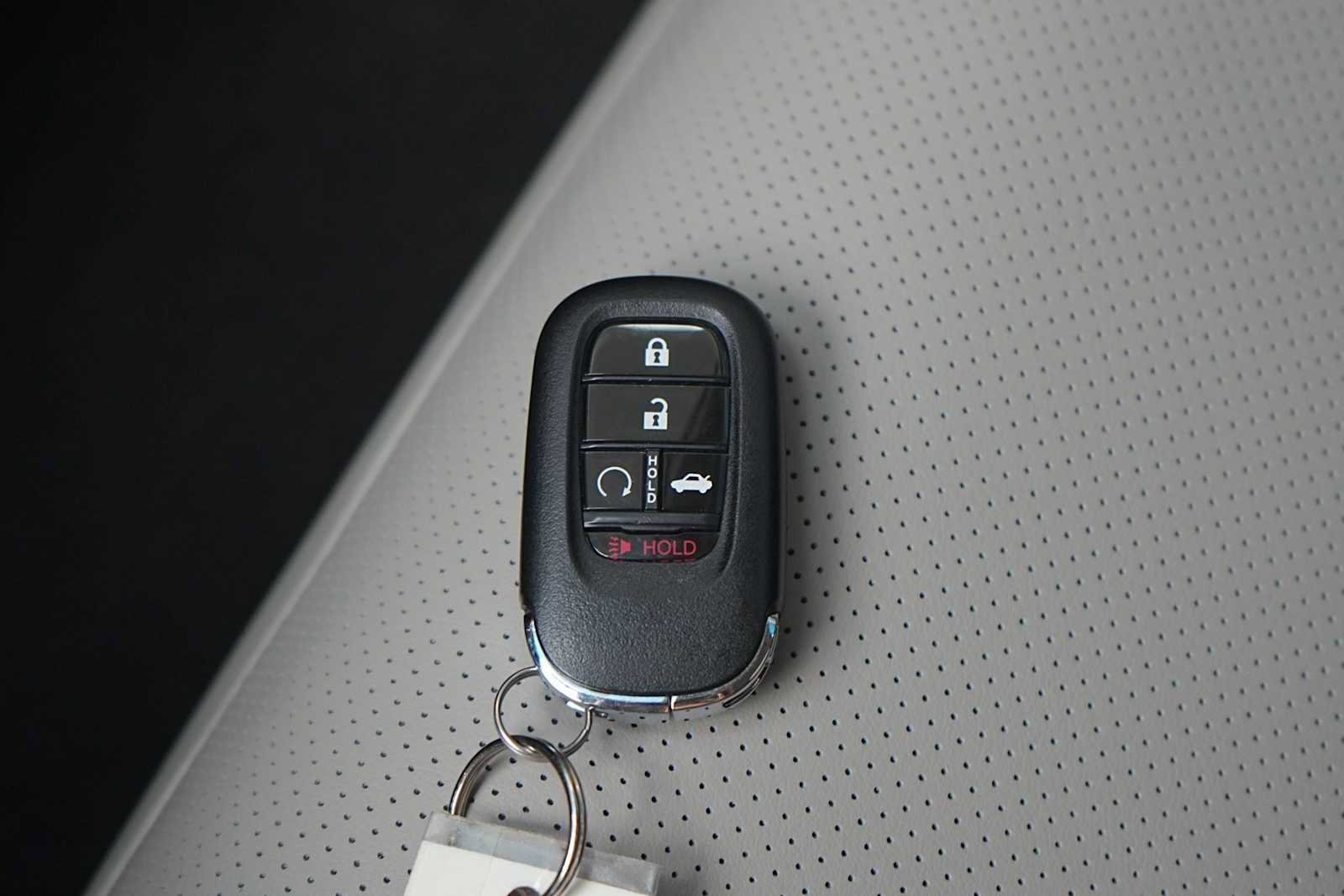 Used 2025 Honda Accord Touring image 28