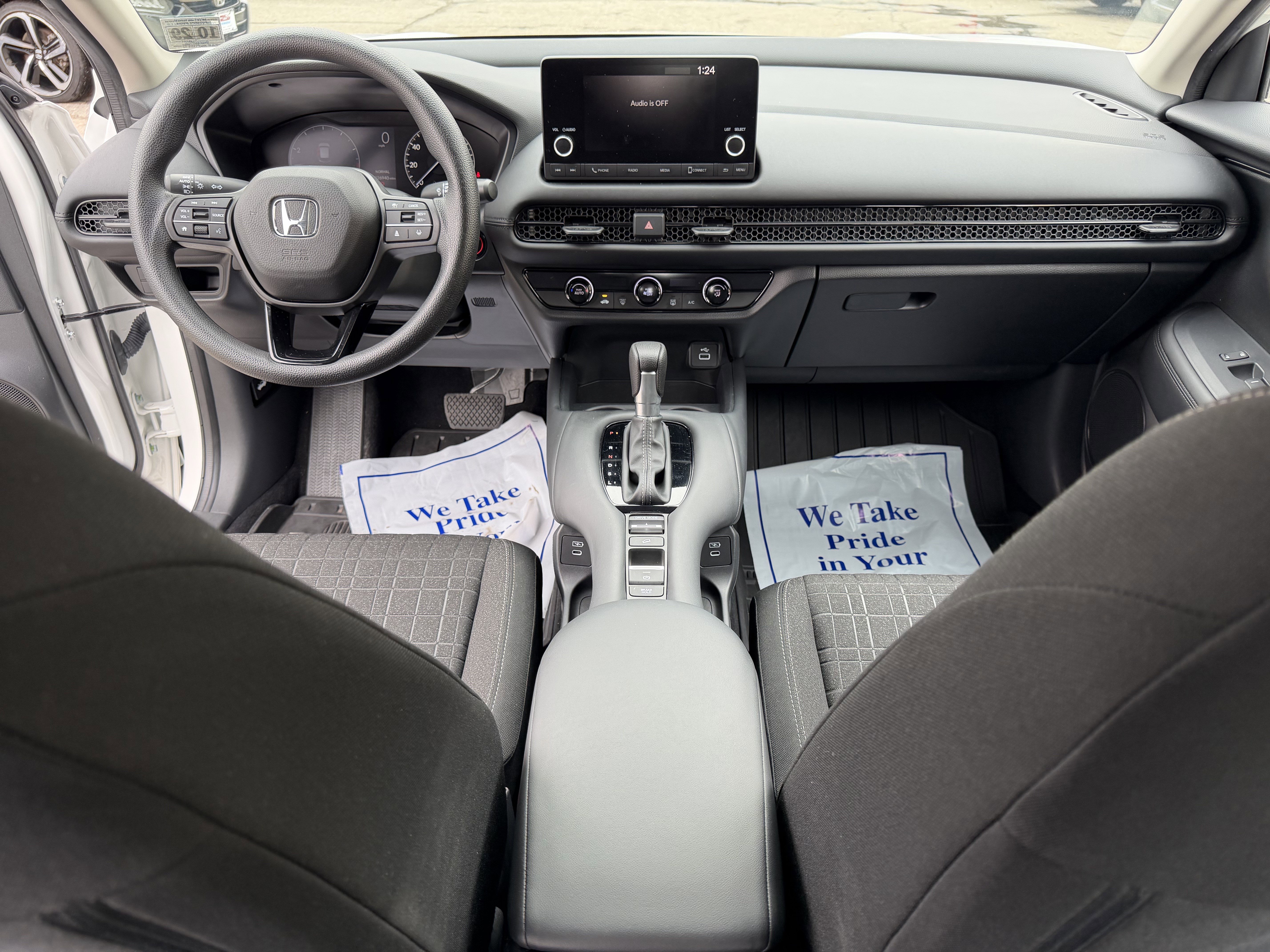 Certified 2024 Honda HR-V LX image 16