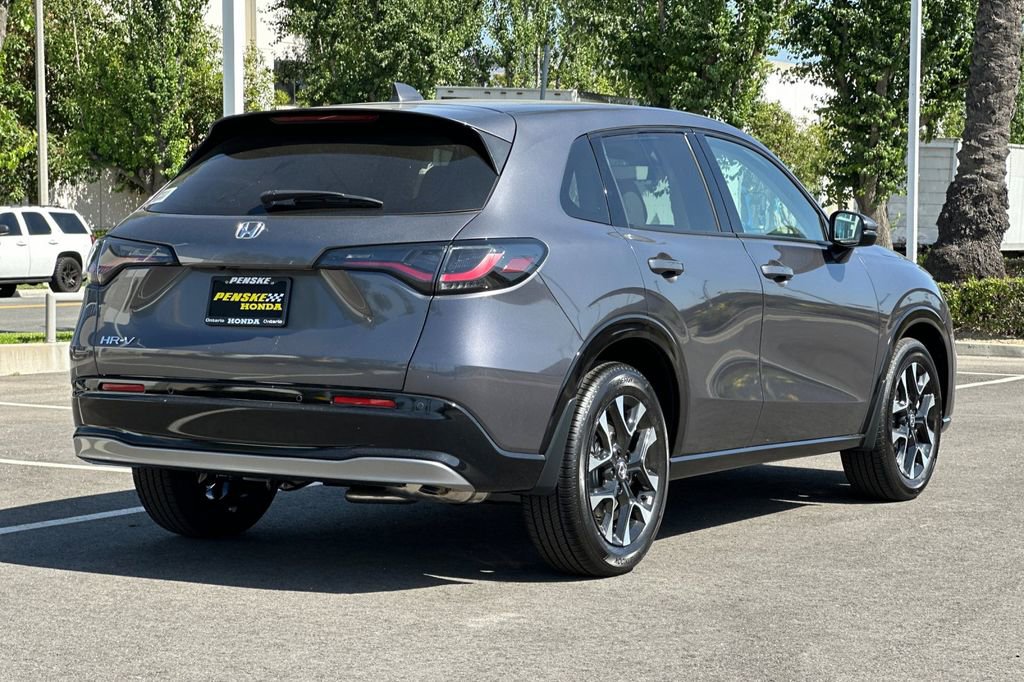 New 2026 Honda HR-V EX-L image 4