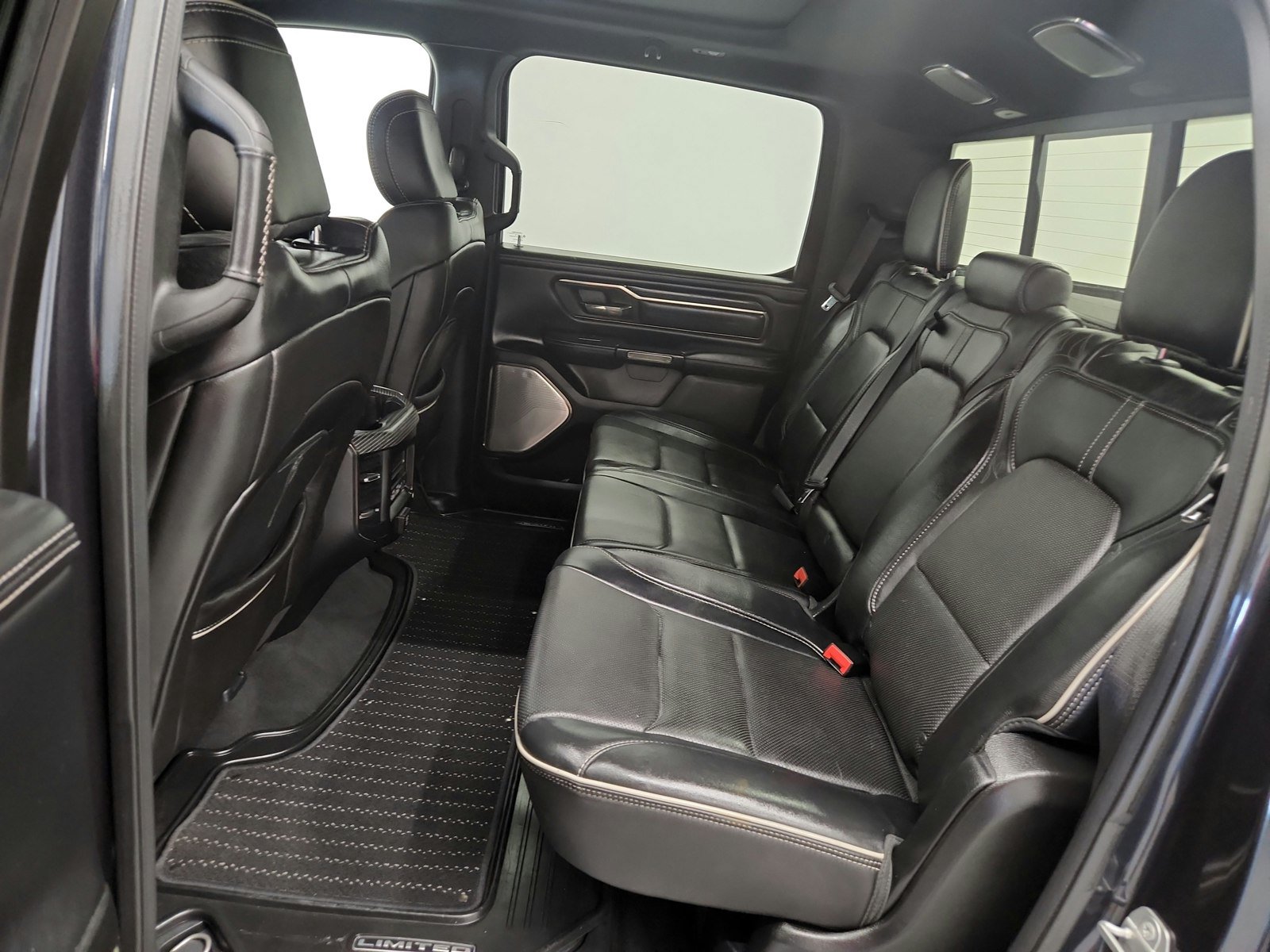 Used 2019 RAM 1500 Limited AWD/4WD image 25