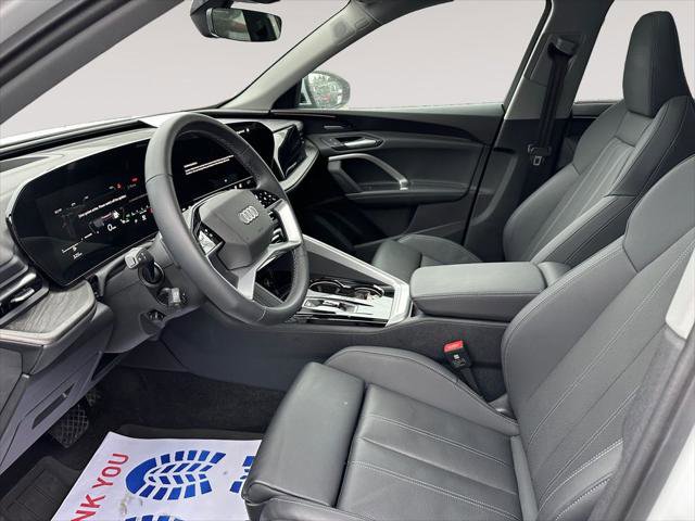 Certified 2025 Audi Q5 Premium Plus w/ Premium Plus image 9