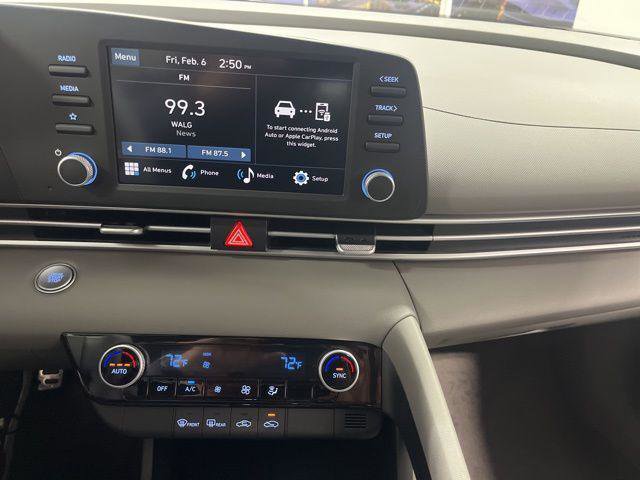 New 2026 Hyundai Elantra Sport w/ Cargo Package image 16