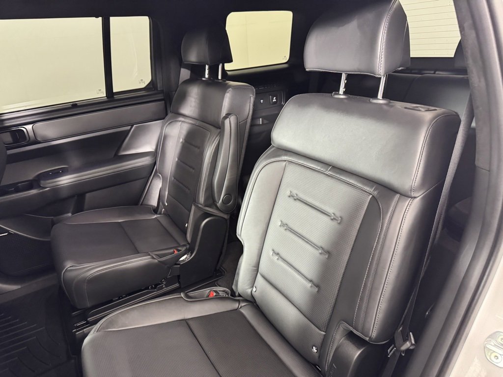 Used 2025 Hyundai Santa Fe Calligraphy image 15