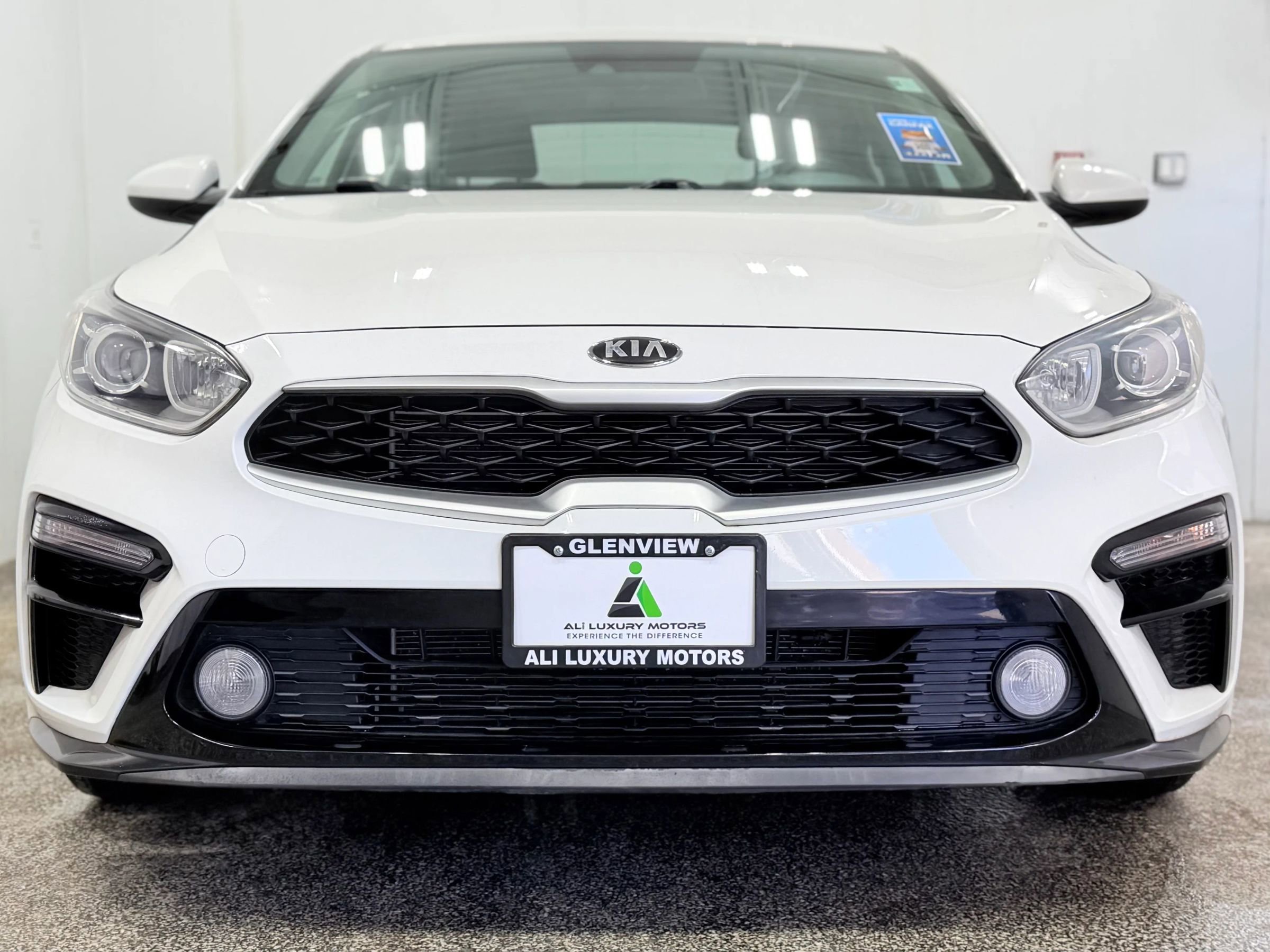 Used 2019 Kia Forte LXS image 2