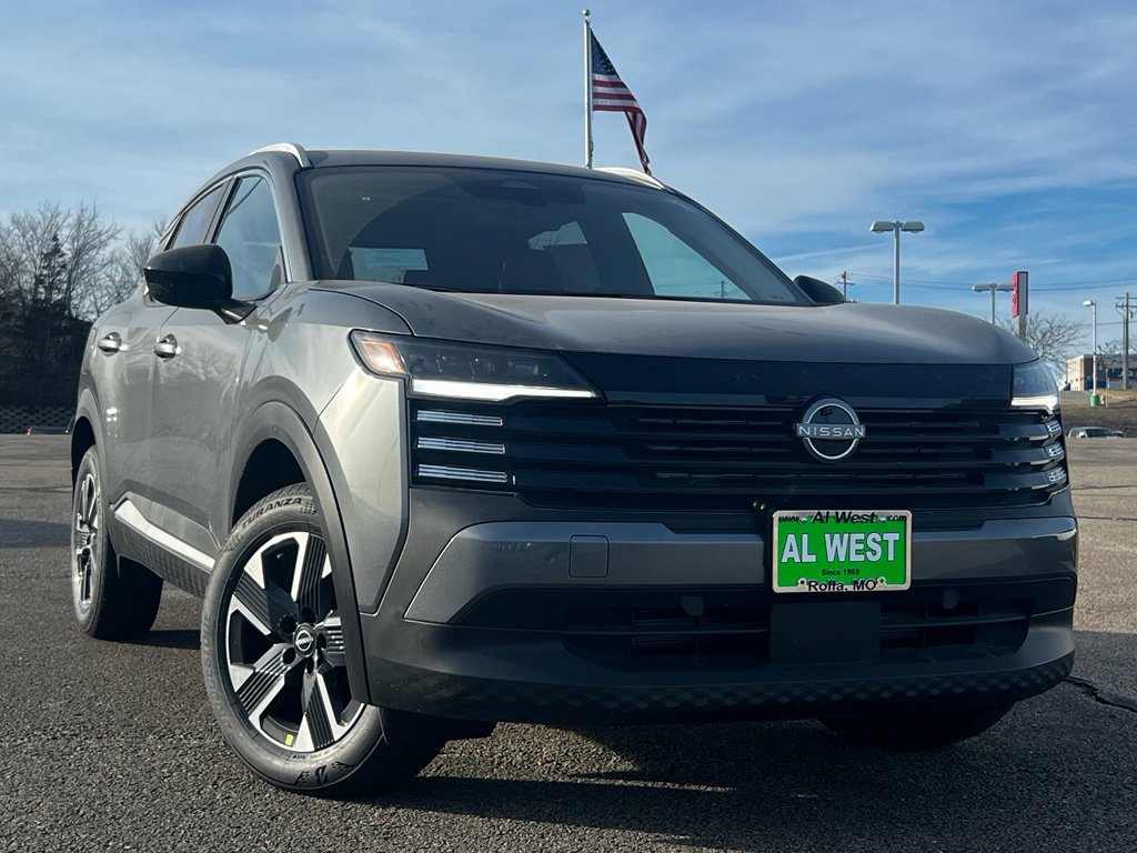 New 2026 Nissan Kicks SV w/ SV Premium Package image 2