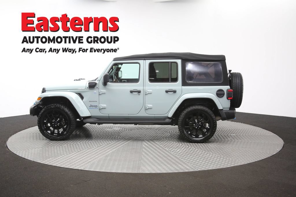 Used 2024 Jeep Wrangler Unlimited Sahara w/ Technology Group AWD/4WD image 62