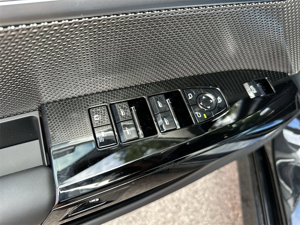 New 2026 BMW 740i xDrive image 14