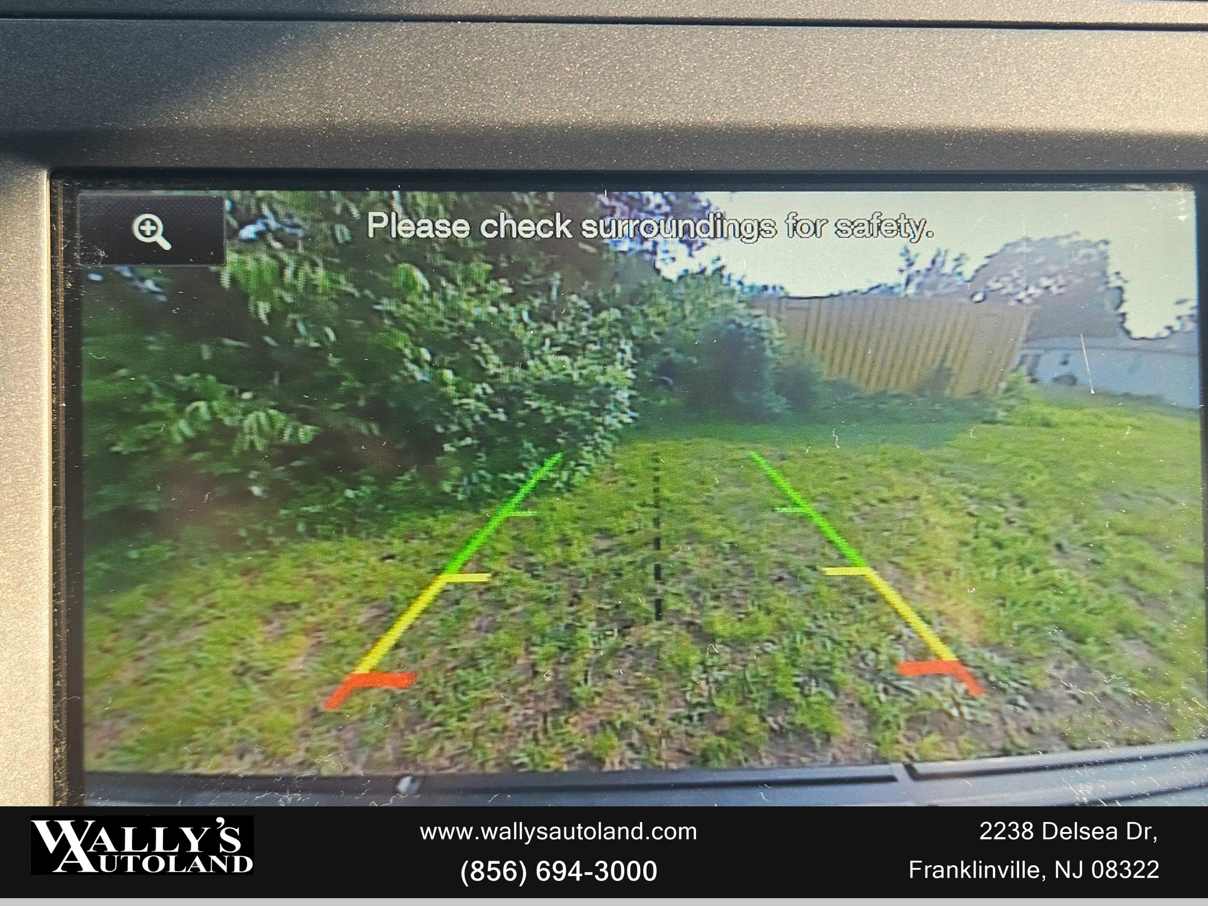 Used 2015 Lincoln Navigator 4WD image 14