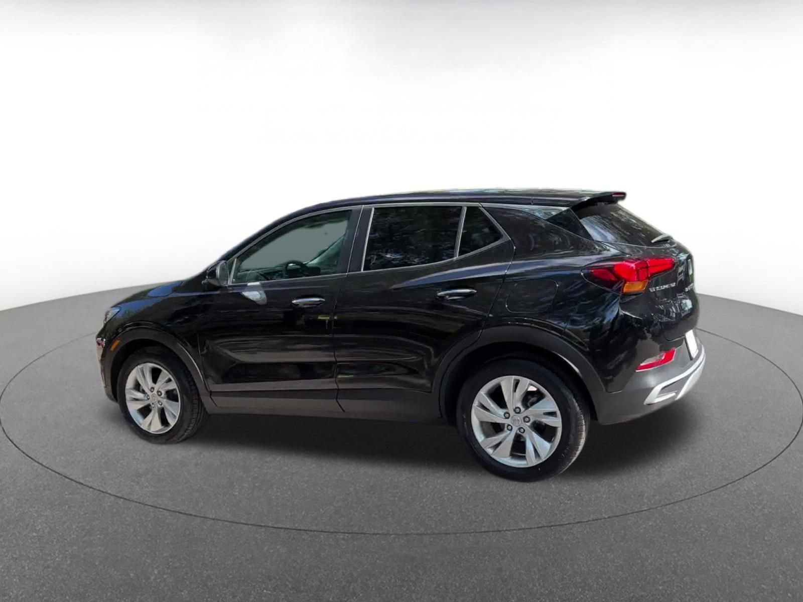 Used 2025 Buick Encore GX Preferred FWD image 20