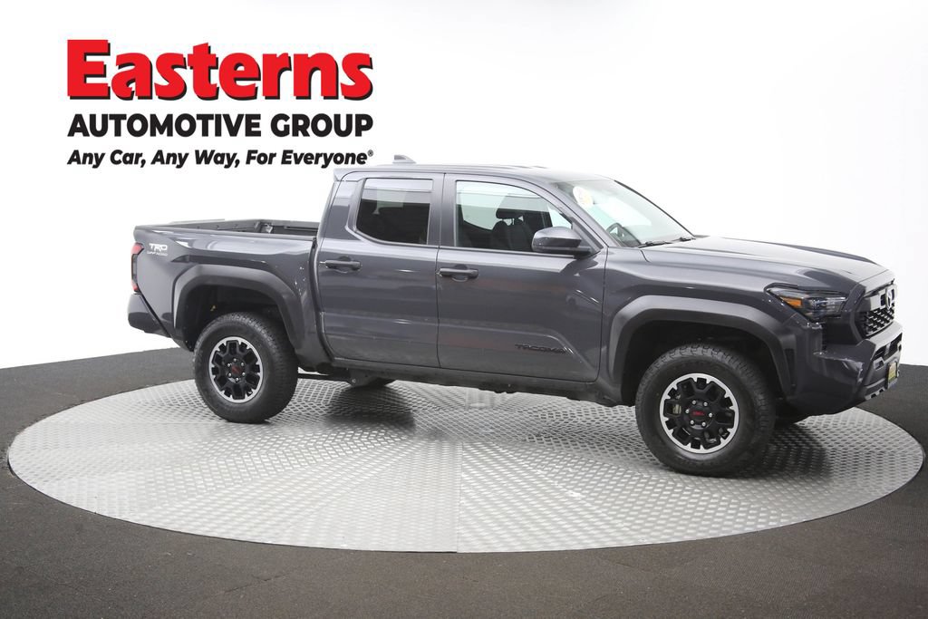 Used 2025 Toyota Tacoma TRD Off-Road AWD/4WD image 45
