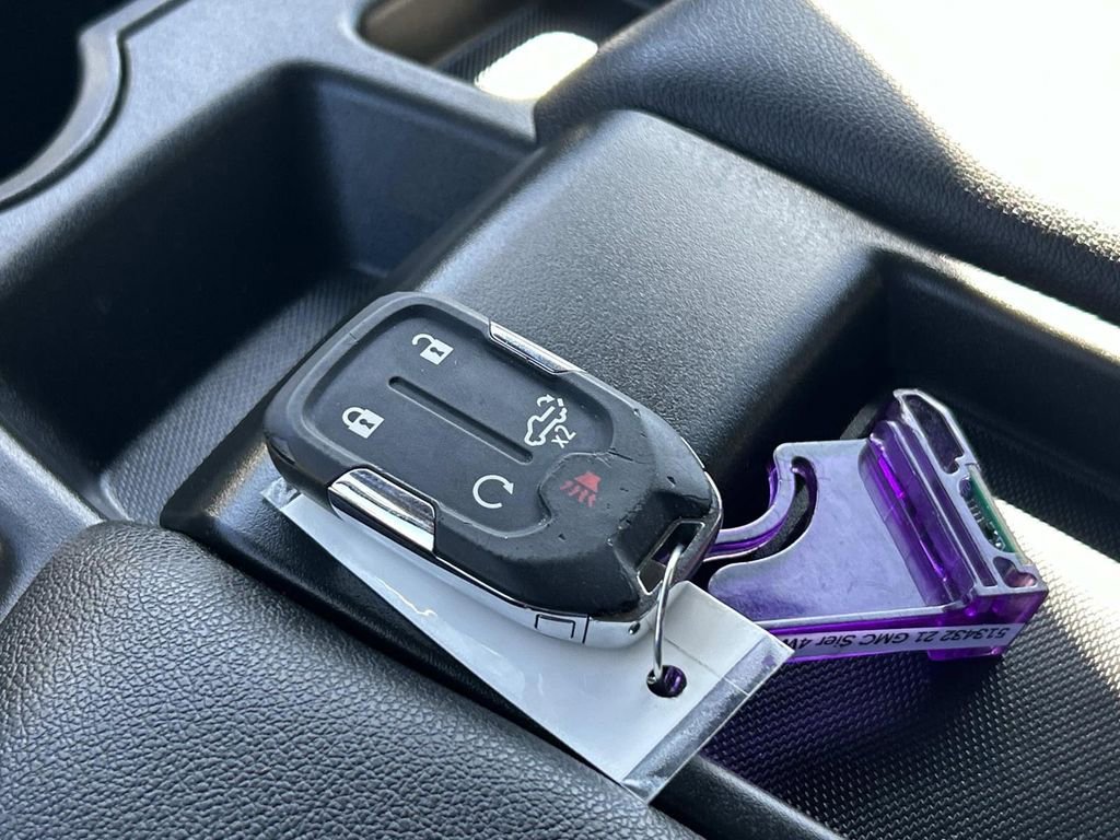 Used 2021 GMC Sierra 1500 SLE image 29