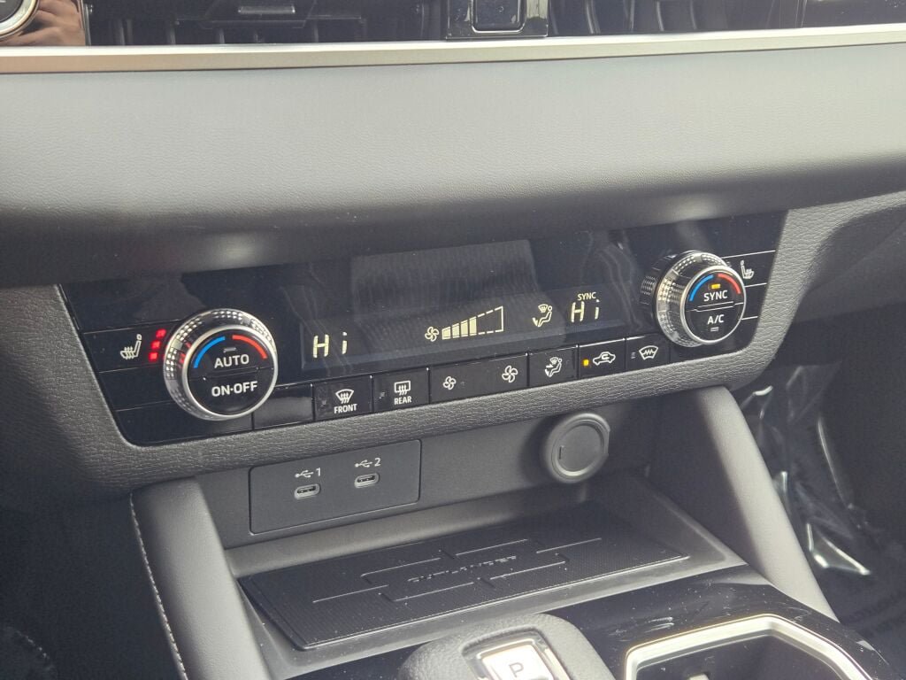 New 2026 Mitsubishi Outlander ES AWD/4WD image 23
