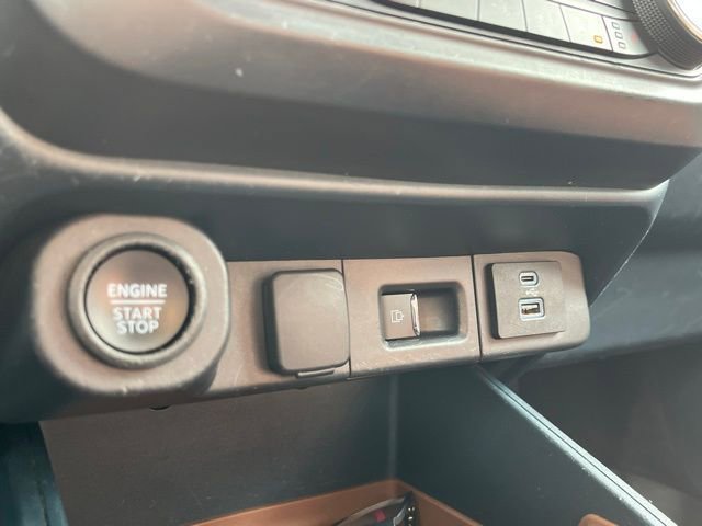 Used 2022 Ford Maverick Lariat w/ Lariat Luxury Package image 20