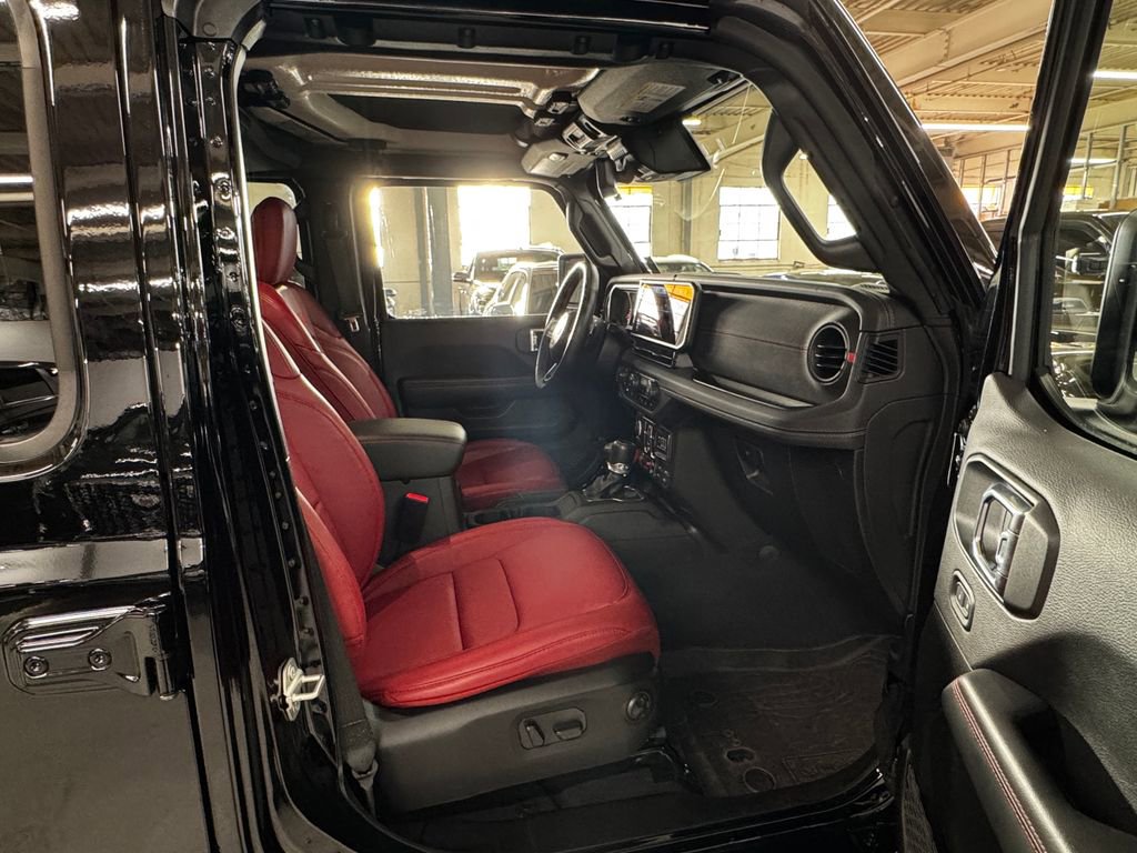 Used 2024 Jeep Wrangler Rubicon 392 w/ Dual Top Group image 14