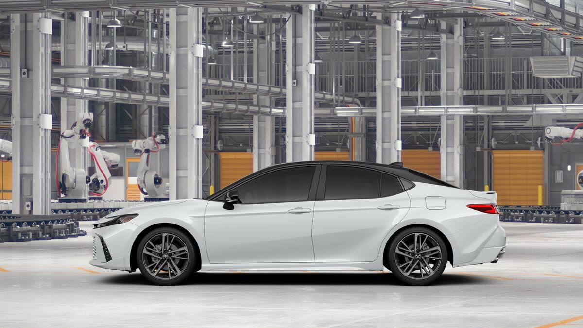 New 2026 Toyota Camry XSE w/ Premium Package FWD image 4