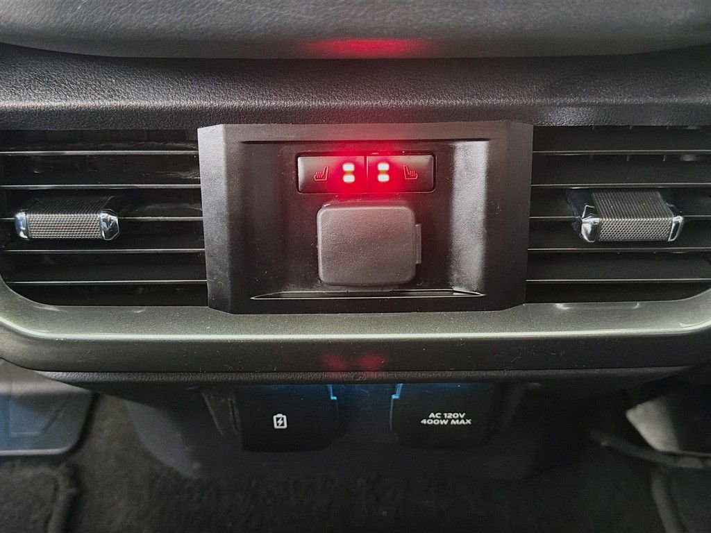 Used 2023 Ford F150 Lariat w/ Equipment Group 502A High image 42