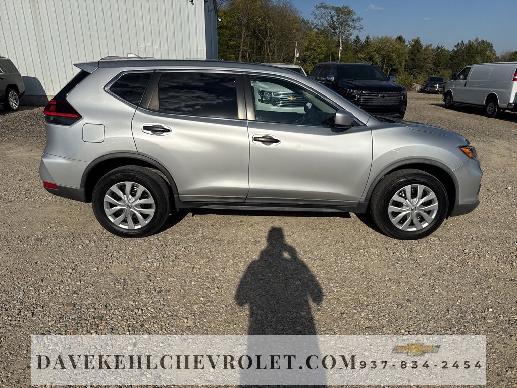 Used 2018 Nissan Rogue S image 7