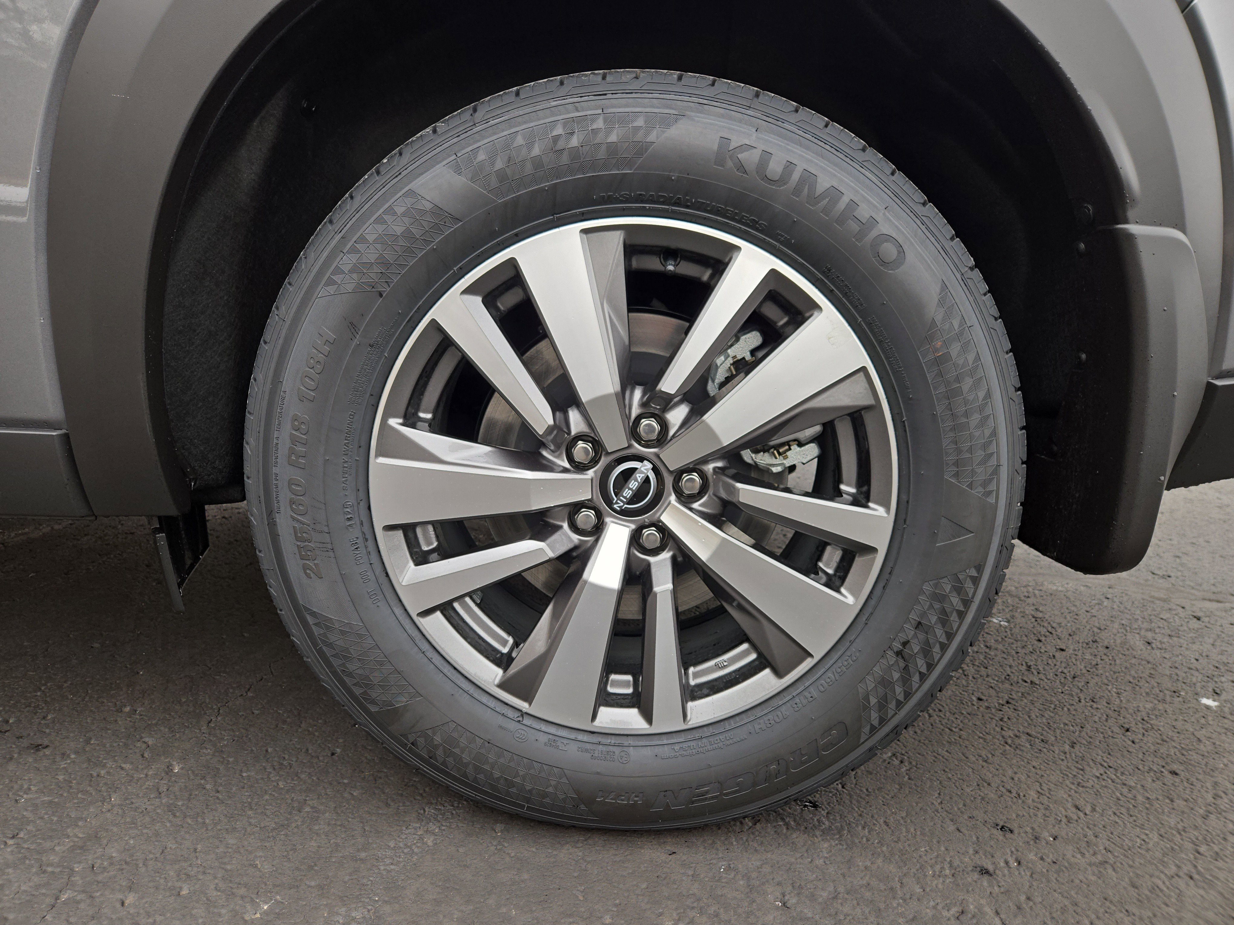 New 2026 Nissan Pathfinder SL image 9