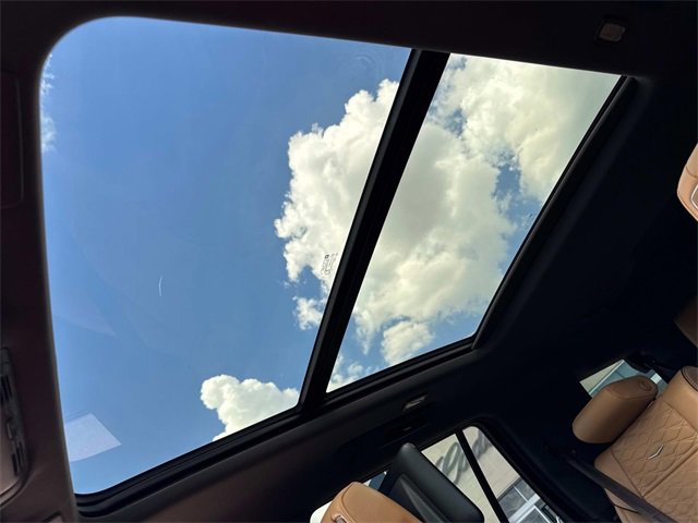 Used 2021 Cadillac Escalade Sport w/ Driver Assist Tech Package image 22