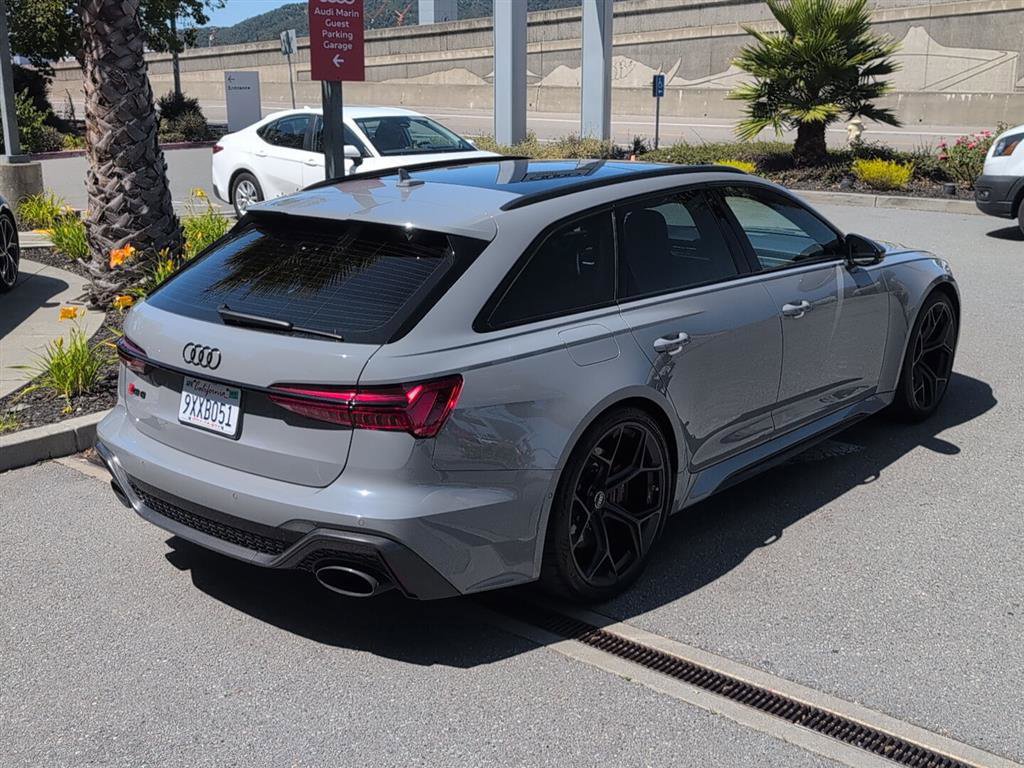 Used 2025 Audi RS 6 performance AWD/4WD image 5
