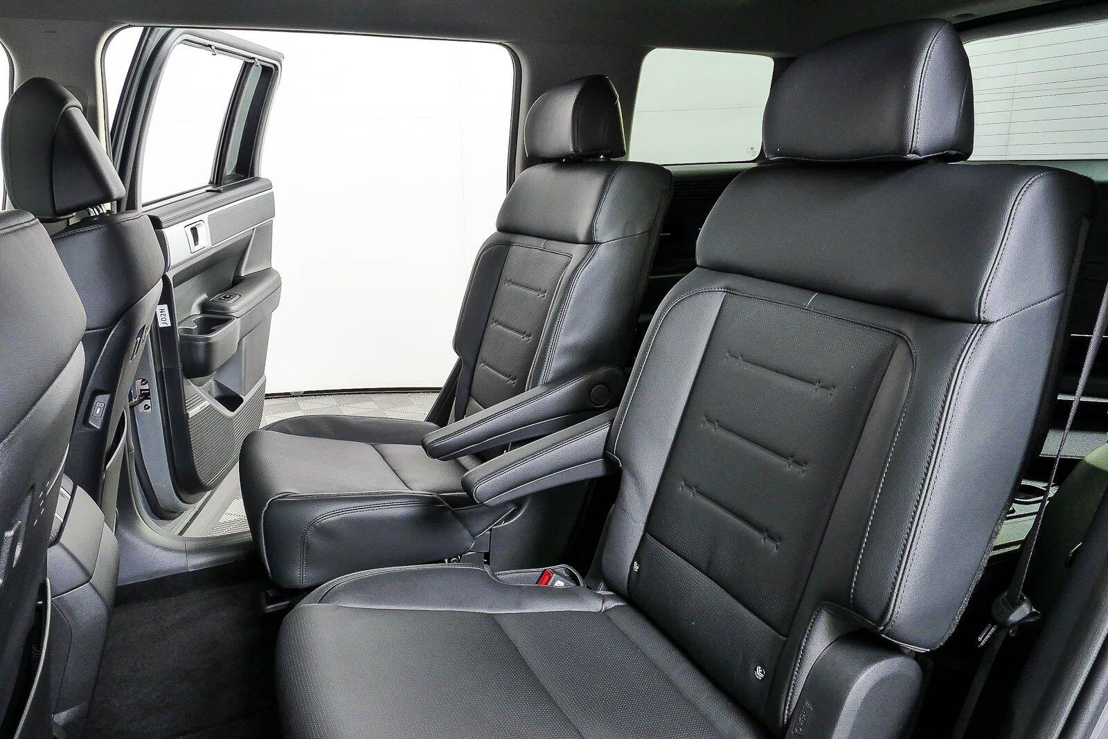New 2026 Hyundai Santa Fe Limited FWD image 22
