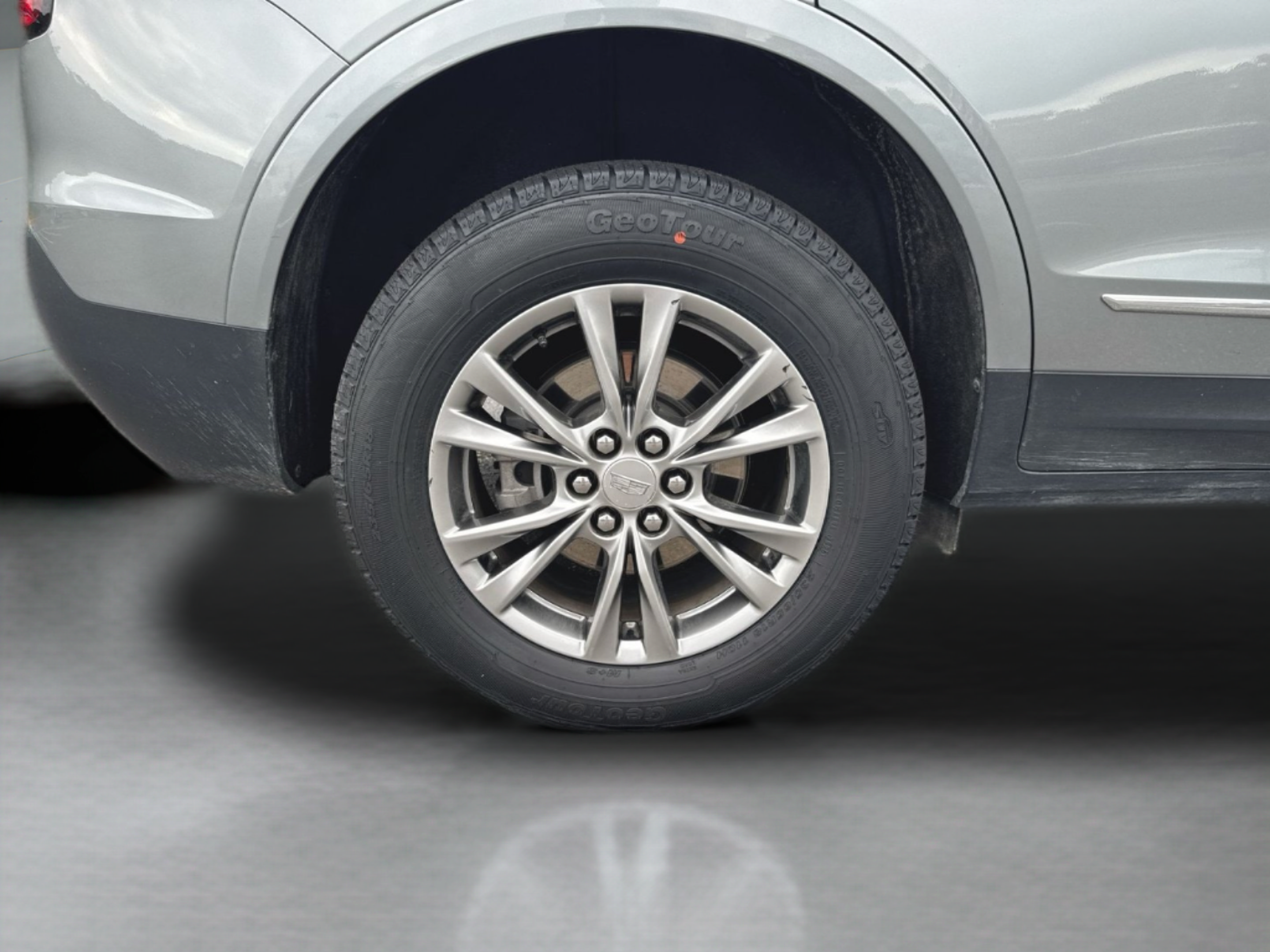 Used 2023 Cadillac XT5 Premium Luxury FWD image 38