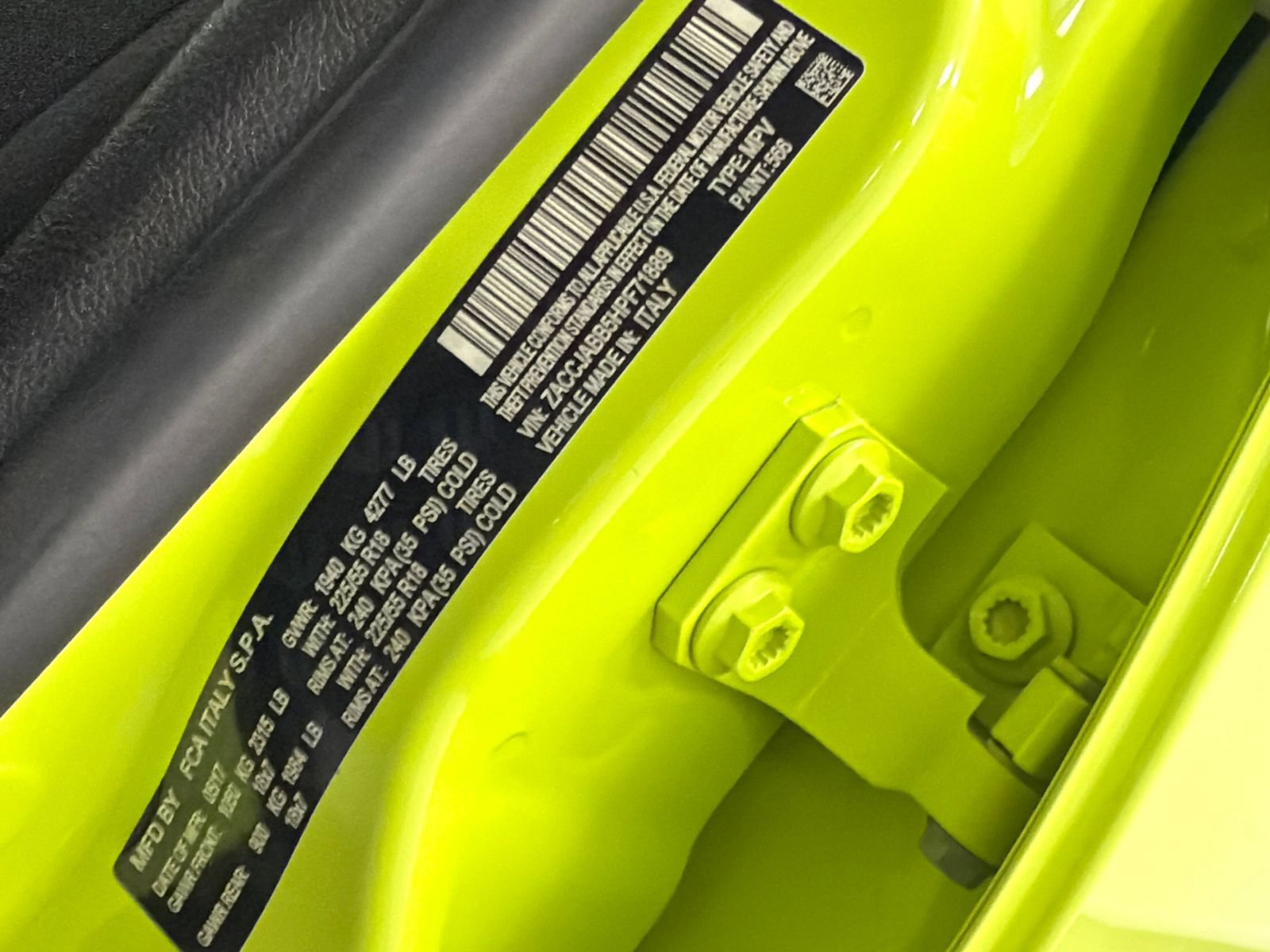 Used 2017 Jeep Renegade Altitude image 32