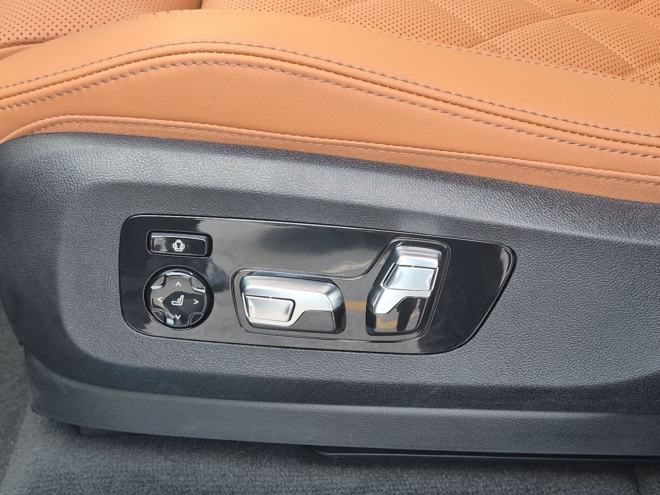 New 2026 BMW X5 sDrive40i RWD image 16