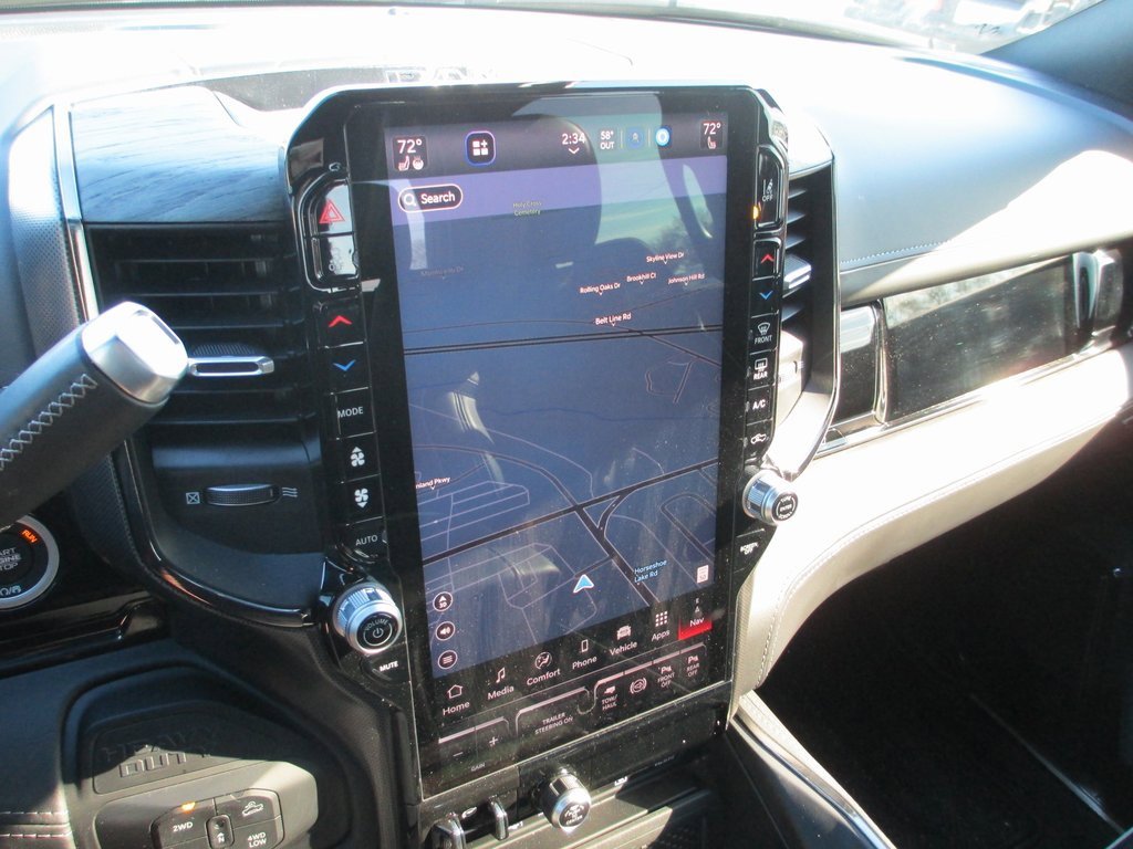 Used 2025 RAM 2500 Limited image 32