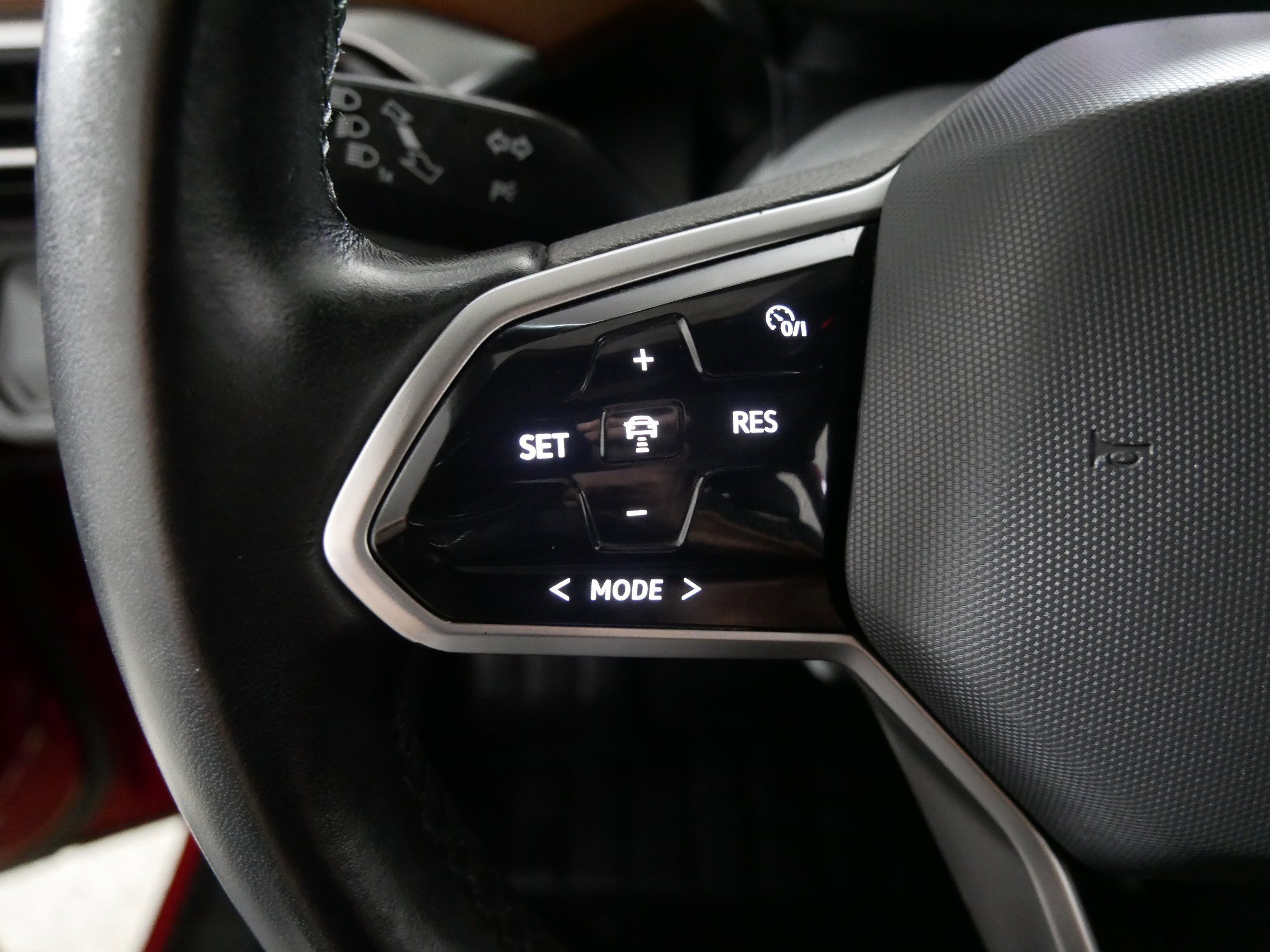 Certified 2021 Volkswagen ID.4 Pro S w/ Gradient Package image 27