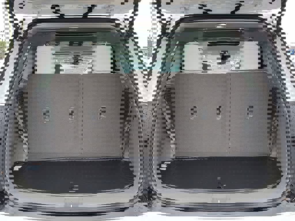 Used 2026 Hyundai Palisade Limited image 31