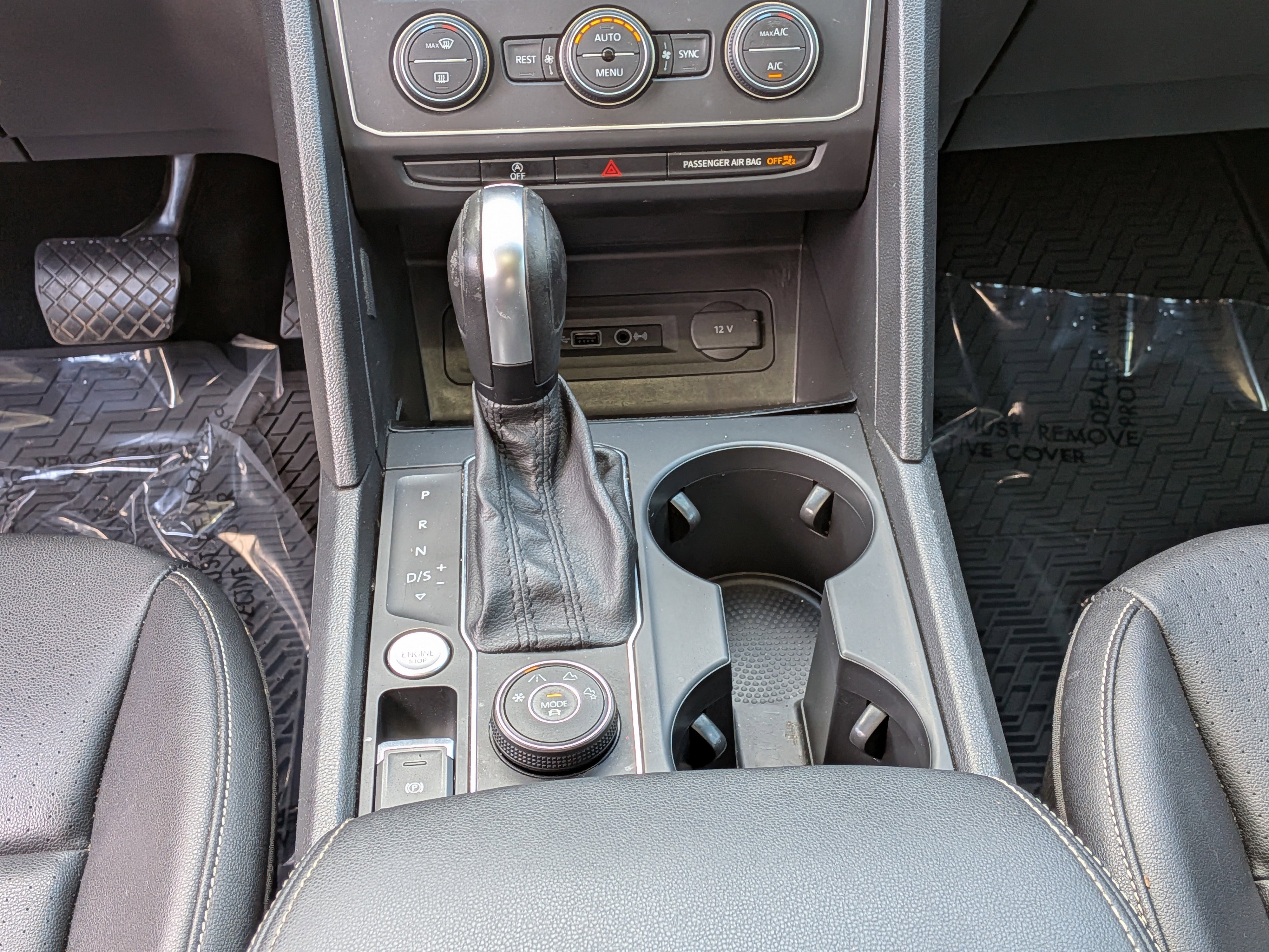 Used 2021 Volkswagen Atlas SE w/ Panoramic Sunroof Package image 22